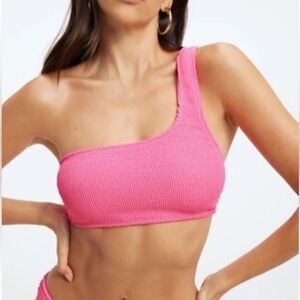 GOOD AMERICAN Always Fits One-Shoulder Pink Ribbed Bikini Top